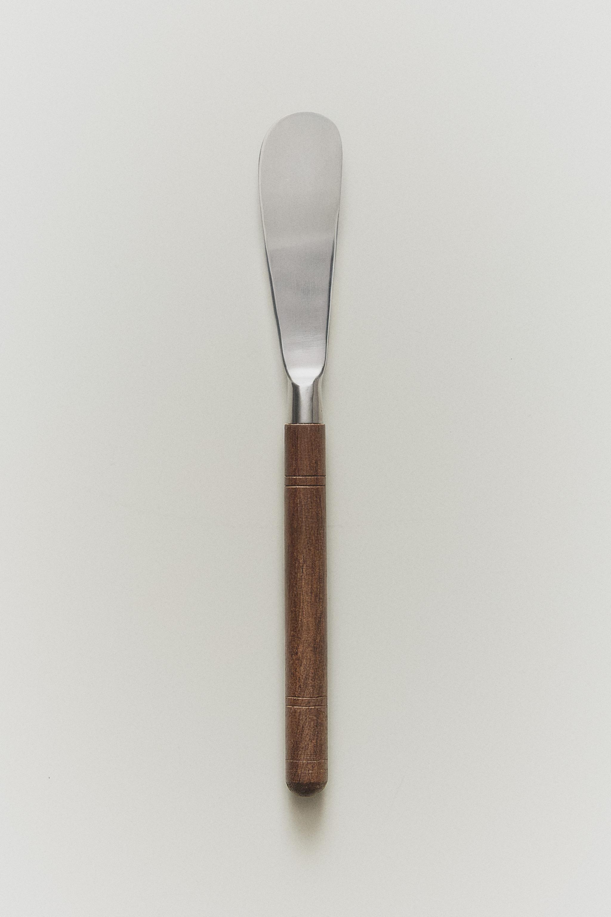 BUTTER KNIFE WITH MANGO WOOD HANDLE